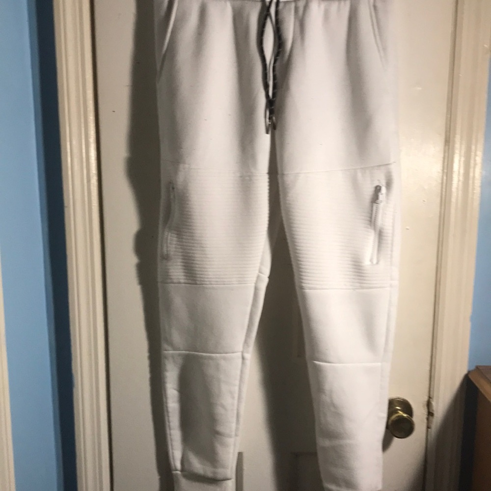 Ring of fire white joggers size:medium